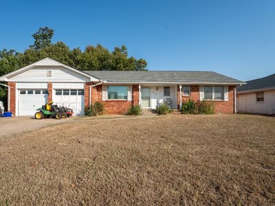4225 NW 48th St