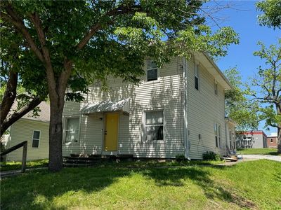 1000 W Linden Ave