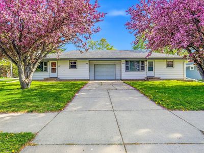 3108 39th Ave NE