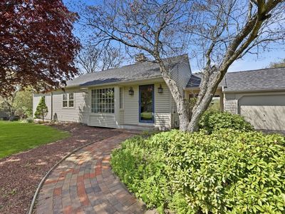 Property at 11 Pheasant Hl, Granby, MA