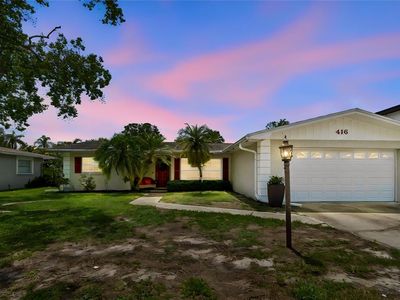 416 Maplewood Dr