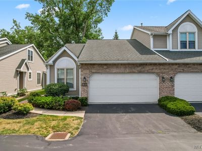 Property at 35 Gardenville On The Grn, West Seneca, NY