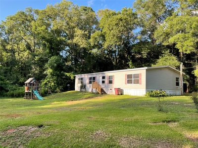 907 Ridge Rd