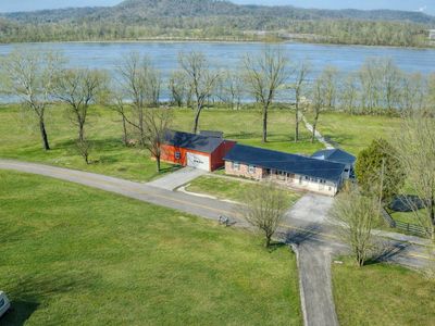 3255 State Highway 1992