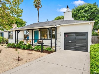 215 Beverly Ave