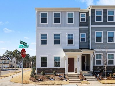 4001 Silver Oak Ln