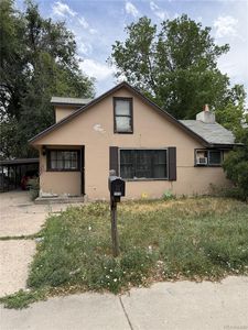 1910 W Baltic Place