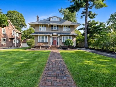 156 Windemere Rd