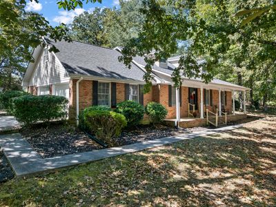 3504 Fairoaks Dr