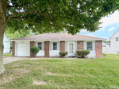 2305 Baton Rouge Dr