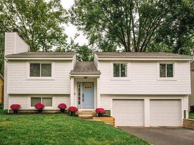 1664 Rushing Way