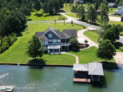 320 Hilyer Rd
