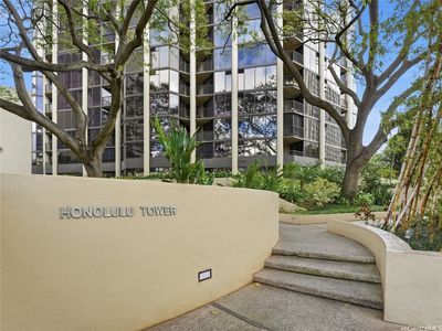 60 N Beretania St APT 3010