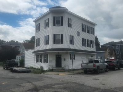 1 Douglas St
