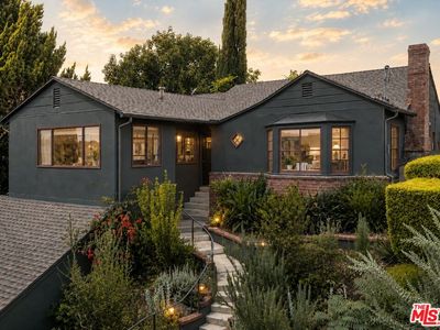 232 La Follette Dr