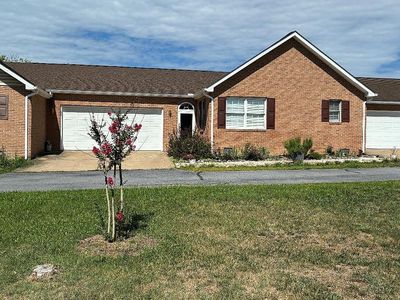 Property at 36 Courtney Cir #B-2, Strasburg, VA