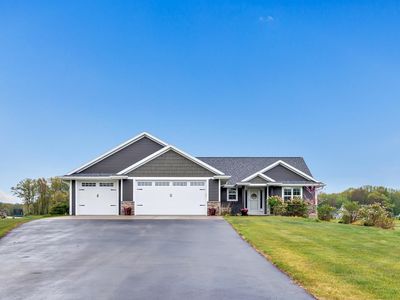 379 N Shady Lawn Cir