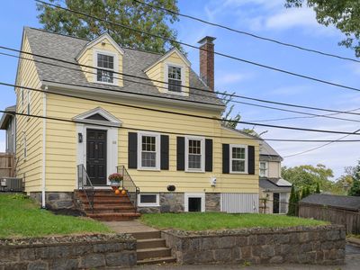 88 Decker St