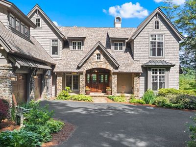 193 W View Way