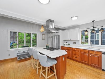 12 Newton Rd