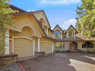 4818 Keiran Court
