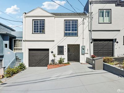 462 Victoria St