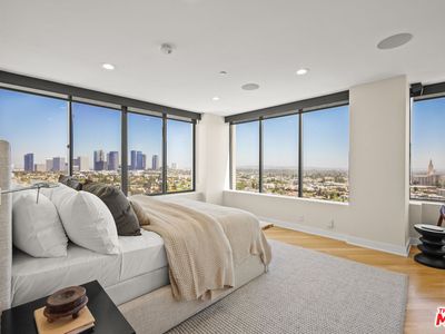 10724 Wilshire Blvd APT 1402