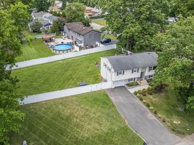 444 River Rd