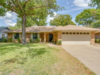 1005 Westminster Ln