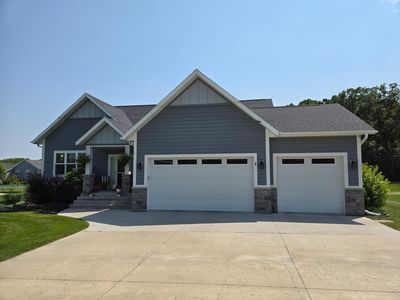 1837 Spruce Grove Trl