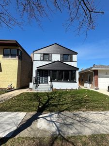 3024 W Fargo Ave