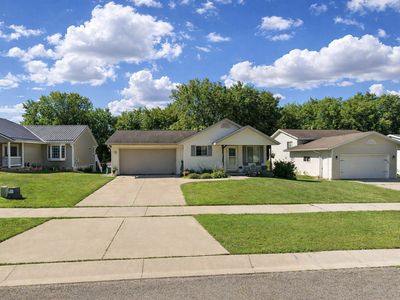 3818 Strathmore Ln SE