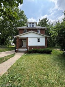 1413 East Ave