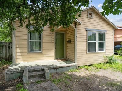 224 W Santa Gertrudis Ave