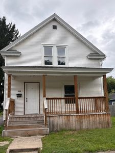 534 Maple Grove Ave