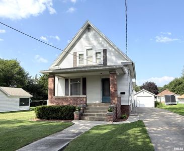 70 Lake St