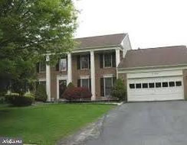 2124 Cherry Leaf Ln
