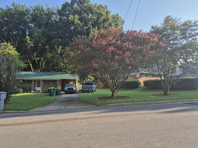 4315 Rolling Hill Dr