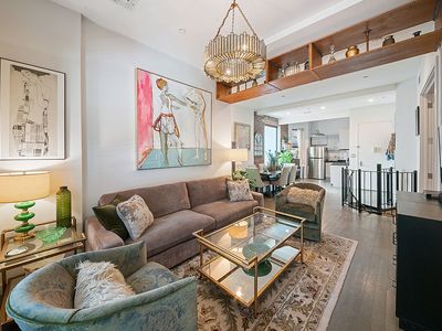 156 Pulaski St APT 1C
