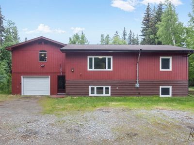 Property at 1013 Hertha Turnaround, North Pole, AK