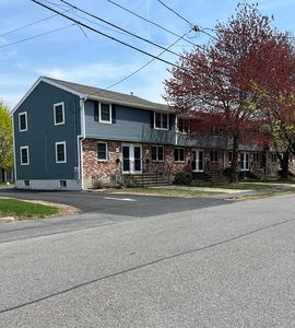 84 Durham Rd