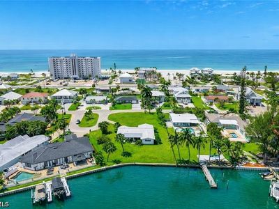 7861 Buccaneer Dr