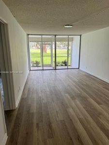 9441 Live Oak Pl APT 104