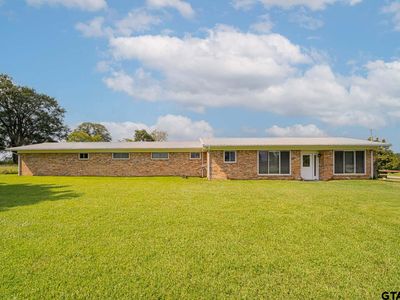 83 Private Road 4449