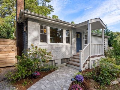 47 Malcolm Rd