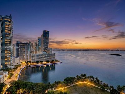 1900 N Bayshore Dr APT 2204