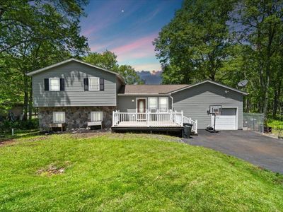 27 Mountain Top Rd