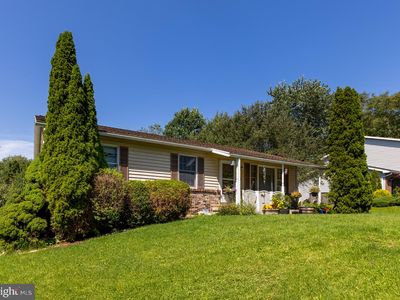 105 Rhaubert Cir