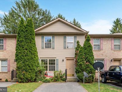 Property at 37 Dorothy Ct, Inwood, WV
