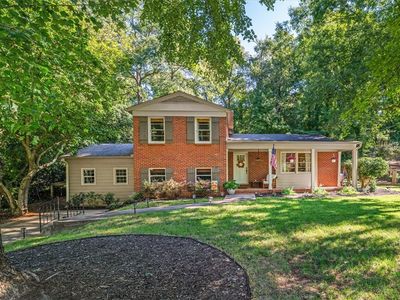 40 Lockwood Ave